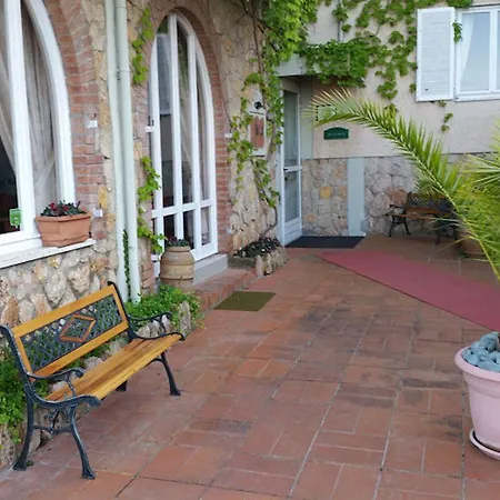Vittoria 3*