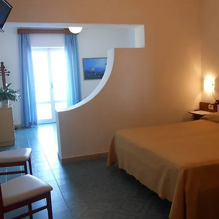 Vittoria Hotel 3*